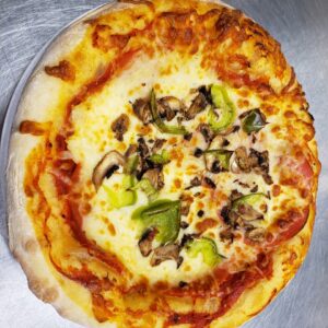 Pizza garnie (9 pouces)