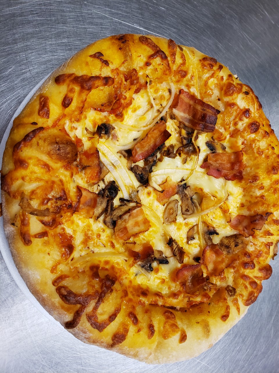 Pizza poulet BBQ (9 pouces)